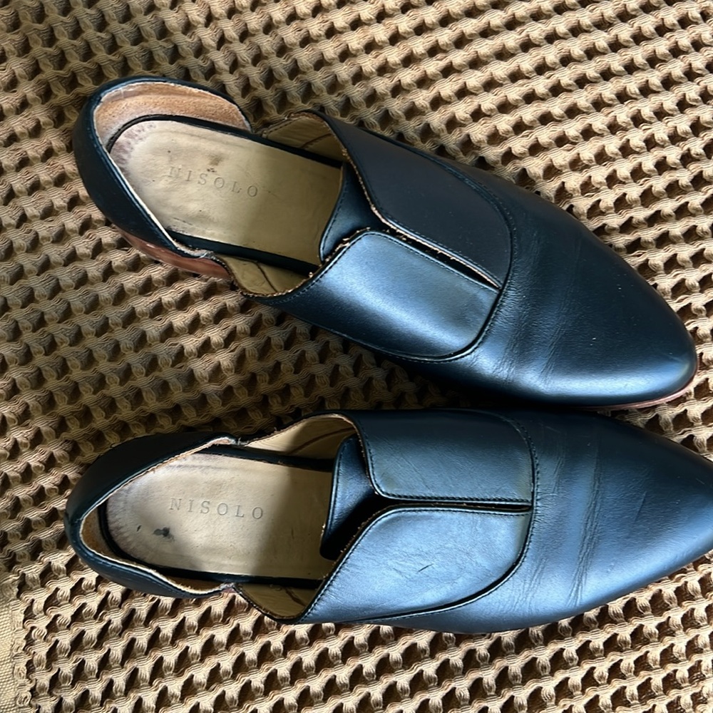 Nisolo Black Leather Loafers - Picture 2 of 3